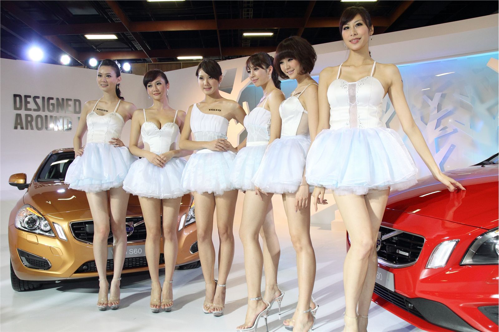 2012 model auto show shows a collection of beautiful women